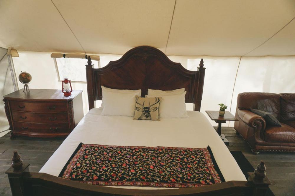 Fronterra Farm- Luxury Camp Experiences Hotel Hillier Exterior foto